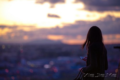 做一个微笑挂在嘴边,快乐放在心上的人 (9)