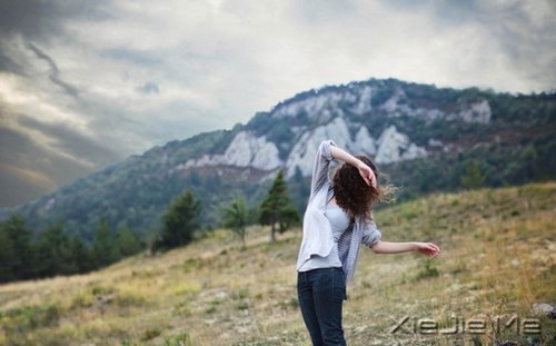 û���۵ĺ��ӣ�ʼ��Ҫ�Լ�����һƬ��� (5)